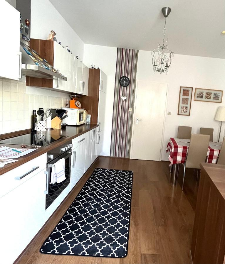 Lovely Apartment Center Of Баден-Баден Екстериор снимка